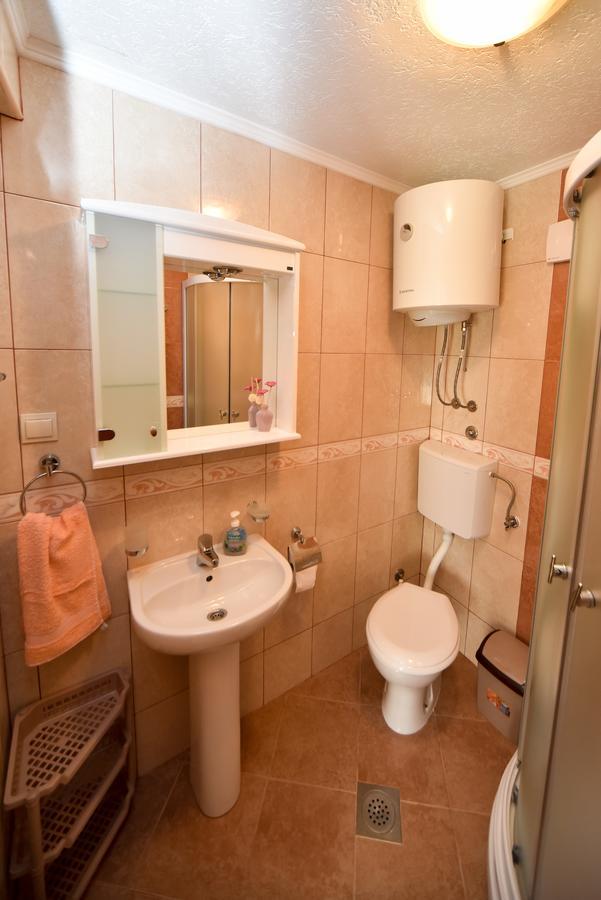 Apartmani Stanisic Čanj Exteriör bild