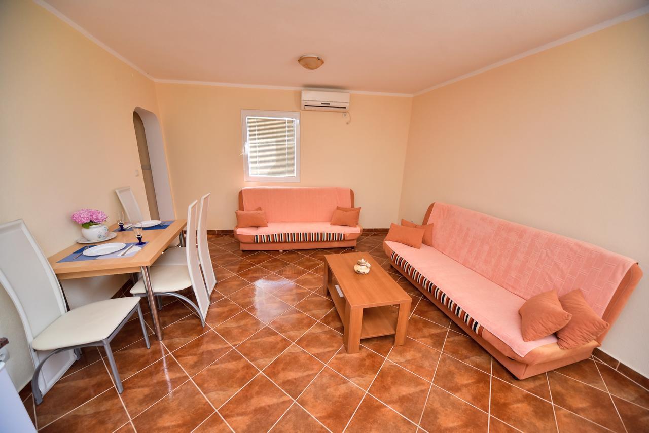 Apartmani Stanisic Čanj Exteriör bild