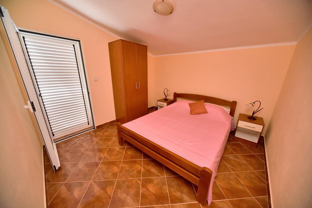 Apartmani Stanisic Čanj Exteriör bild